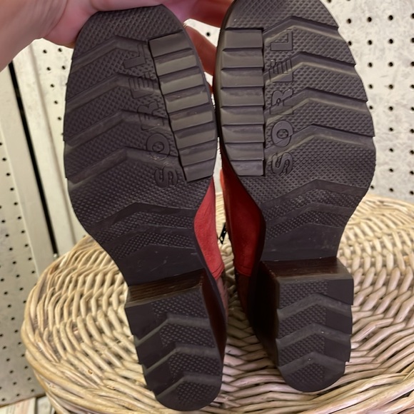 Sorel suede - Picture 7 of 10